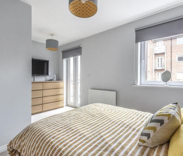 3 bedroom apartment to rent - Photo 6