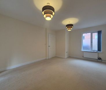 Marshall Crescent, Wordsley, Stourbridge, DY8 - Photo 1