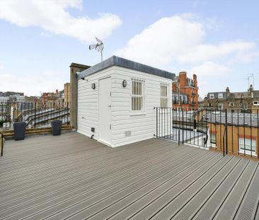 4 bedroom terraced house to rent - Photo 1