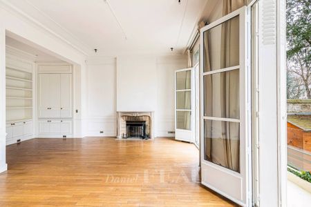 Location hôtel particulier, Neuilly-sur-Seine, 8 pièces, 268.86 m², ref 85956064 - Photo 5