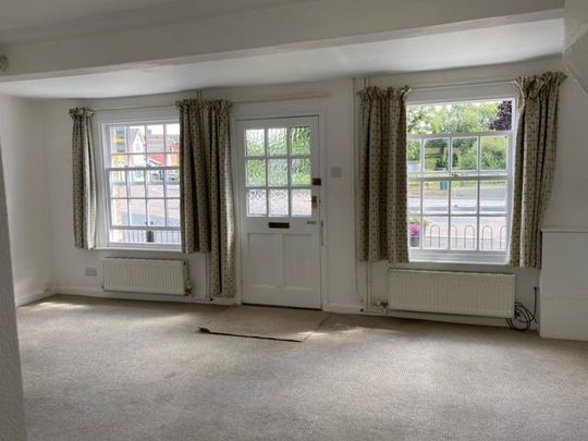 2 bedroom cottage to rent - Photo 1