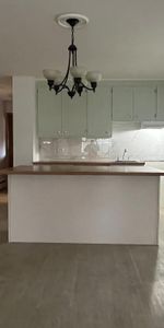 Grand 5 1/2 à louer - Chauffage et eau chaude inclus - Photo 3