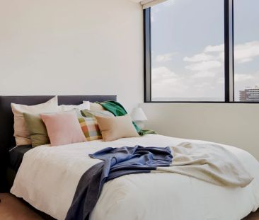 Compact 1 Bed Apartment - Photo 2