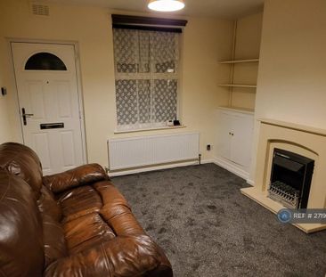 2 bedroom terraced house to rent - Photo 3