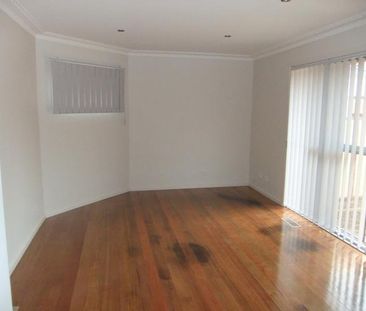 Marvelous 3 Bedroom Unit - Photo 6