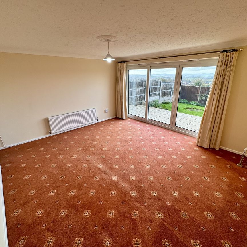 Shallcross Lane, Dudley - Photo 1