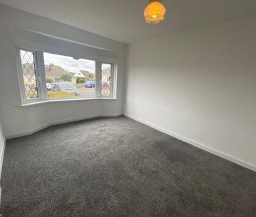 2 bedroom semi-detached bungalow to rent - Photo 1