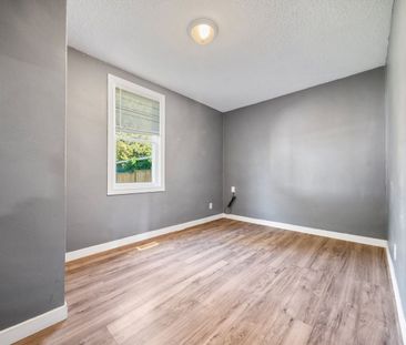 For Lease - 370 Grey Street, Brantford, Ontario - Photo 3