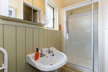 The Orchards, Putley, Herefordshire, HR8 - Photo 4