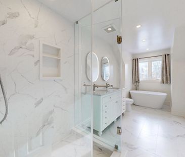 For Lease - 70 Earl Stewart Drive, Aurora, Ontario - Photo 2