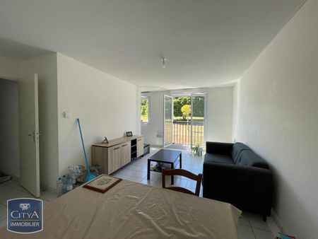 Location Appartement 2 pièces 45m² L AIGLE 61300 - Photo 2