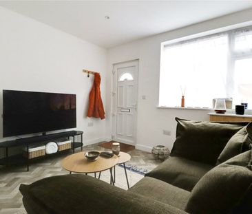 Portland Terrace, Gainsborough, Lincolnshire, DN21 1JR - Photo 2