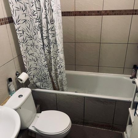 2 bedroom house share to rent - Photo 4