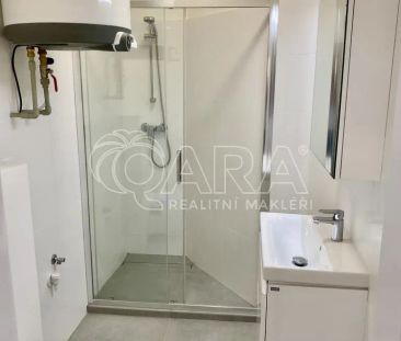 Nové 2+kk po kompletní rekonstrukci k pronájmu - Photo 4