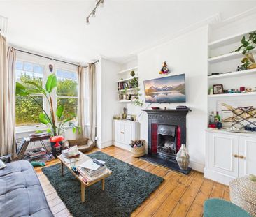 2 bedroom maisonette to rent - Photo 1