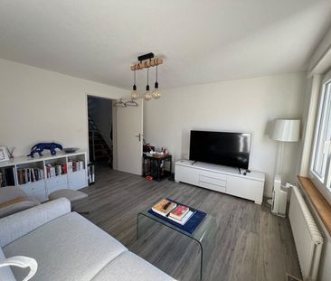 SPACIEUX ! 2 ½ pièces mansardé en duplex - Foto 3