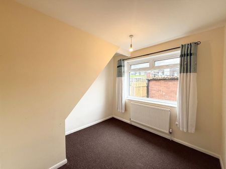 3 bedroom bungalow to rent - Photo 3