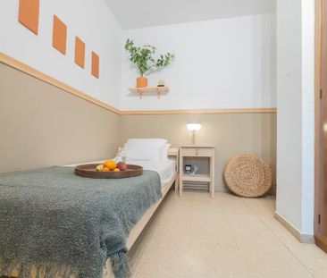 Carrer de Garcilaso, Barcelona, Catalonia 08027 - Photo 4