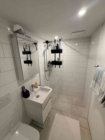 2.5 Zimmer, 65 m², 2. Stock - Photo 4