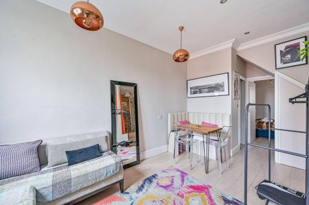 1 bedroom flat to rent - Photo 3