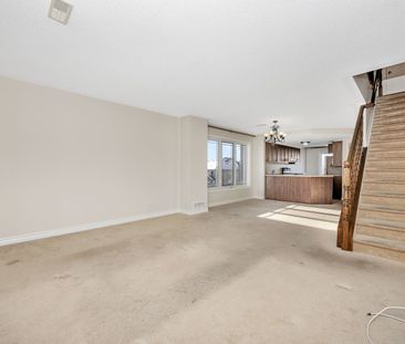 For Lease - 753 Lakeridge Drive, Orleans - Cumberland and Area, Ont... - Photo 1