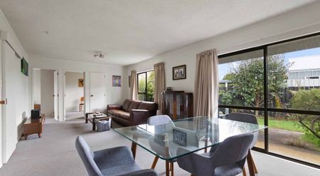 Two Bedroom Unit in Fairview Downs - Photo 3