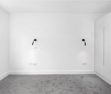 Mitcham Lane, Streatham, SW16 6NR - Photo 6