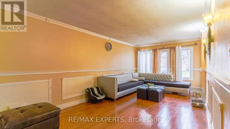 16 DUGGAN DRIVE - Photo 2