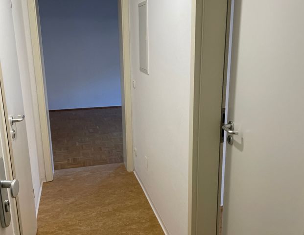 Mietwohnung in Nürnberg - Wohnen im Grünen: Gemütliche 2-Zimmer-EG-Wohnung - Foto 1