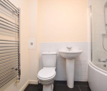 3 bedroom townhouse to rent - Photo 6