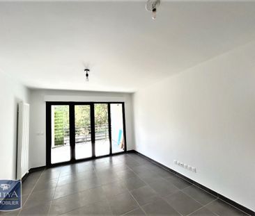 Location Appartement 2 pièces 40m² AIX EN PROVENCE 90ème - Photo 2