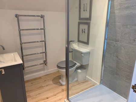 3 bedroom detached house to rent - Photo 5