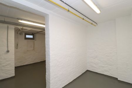 Exklusives Haus mit einzigartigem Blick auf die Talsperre - Photo 4