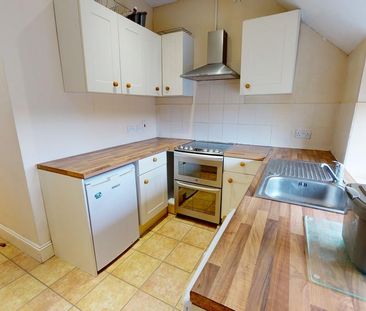 1 bedroom flat to rent - Photo 6