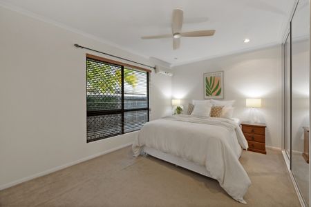 Beautifully presented family home with a pool! # Break lease - increasing to $990.00 20th August 2025 - Photo 4