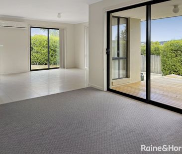 300 METRES TO OAKDOWNS CHILDCARE CENTRE - Photo 2