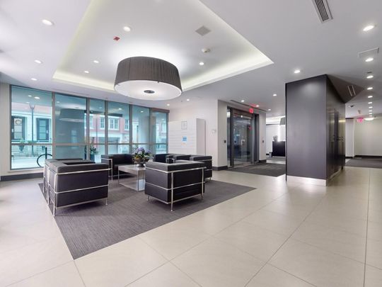 For Lease - 377 Madison Avenue Unit# 307, Toronto, Ontario - Photo 1