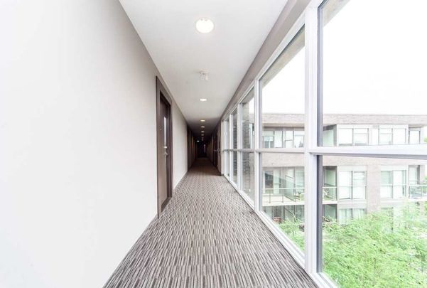 For Lease - 1284 Guelph Line Unit# 401, Burlington, Ontario - Photo 1
