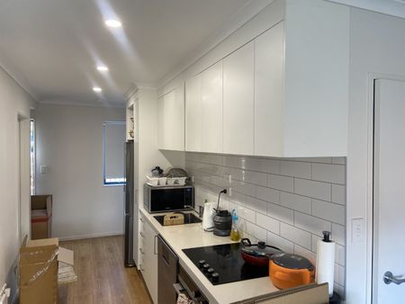 Great location tidy apartment - Photo 4