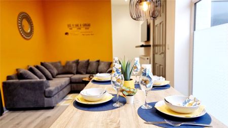 1 bedroom property to rent Springfield Road, Greater Manchester, Wigan, WN6 - Photo 5