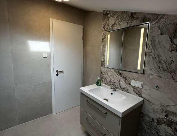 Erstbezug 4-Zimmer Maisonetten-Wohnung - Photo 1