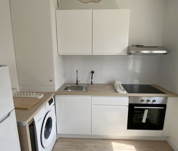 Location Appartement 2 pièces 46m² ANGERS 49000 - Photo 3