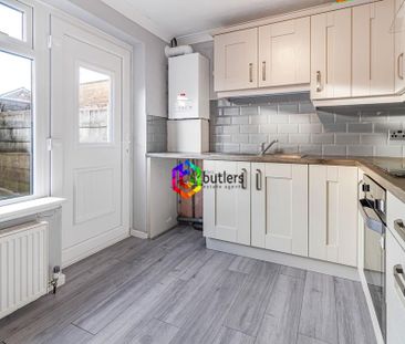 2 bedroom terraced house to rent - Photo 4