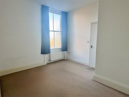 Ramshill Road, Scarborough - Photo 2