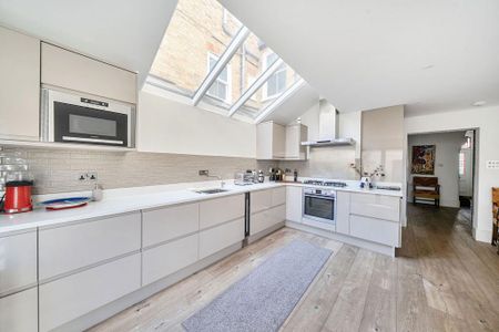 4 bedroom house to rent - Photo 2