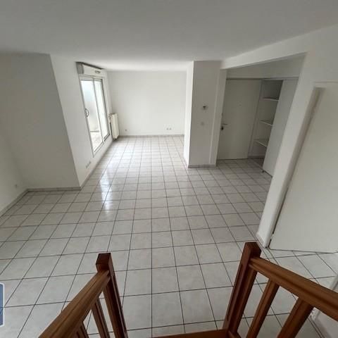 Location Appartement 5 pièces 97m² DIJON 21000 - Photo 1