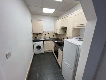 1 bedroom apartment to rent - Photo 4