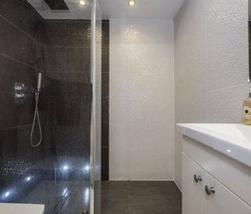 2 Bed Flat, Shirland Road, W9 - Photo 1