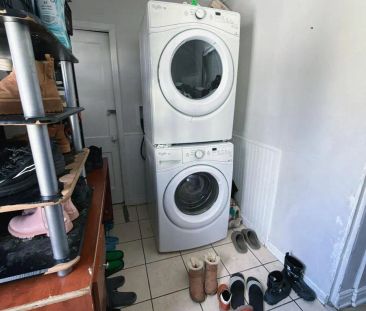 432 CHARLOTTE STREET - Photo 2