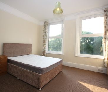 1 bed flat to rent in New Bridge Street, Devon, EX4 - Photo 3